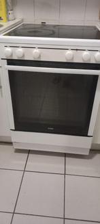 AEG Vitrokeramische fornuis, Elektronische apparatuur, Fornuizen, Ophalen, Gebruikt, Keramisch, 45 tot 60 cm