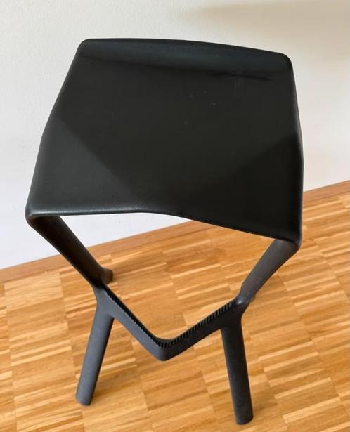Plank Miura barkruk, Huis en Inrichting, Barkrukken, Zo goed als nieuw, 60 tot 90 cm, Kunststof, 3 krukken, Ophalen of Verzenden