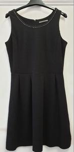 Robe plissée noire Camaieu - Taille 38, Comme neuf, Noir, Taille 38/40 (M), Enlèvement ou Envoi