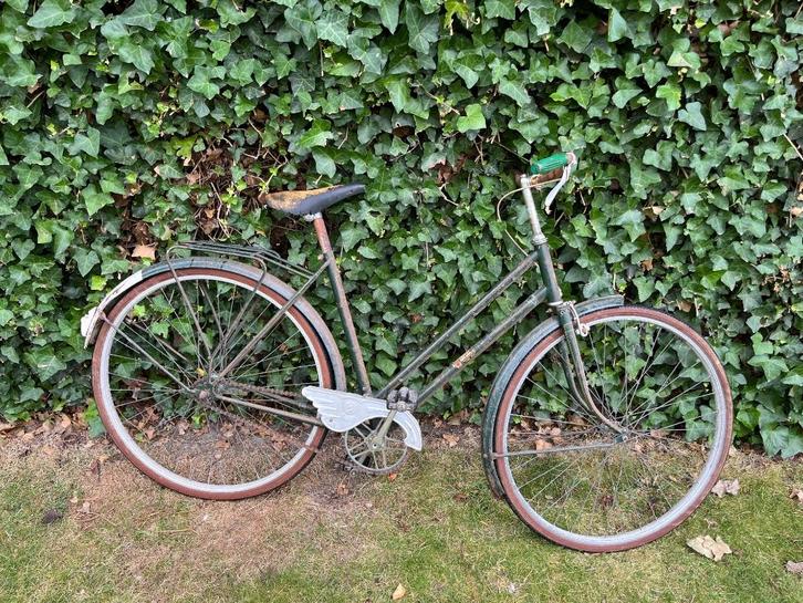 Oude fiets, Fietsen en Brommers, Fietsen | Dames | Damesfietsen, Gebruikt, 53 tot 56 cm, Ophalen