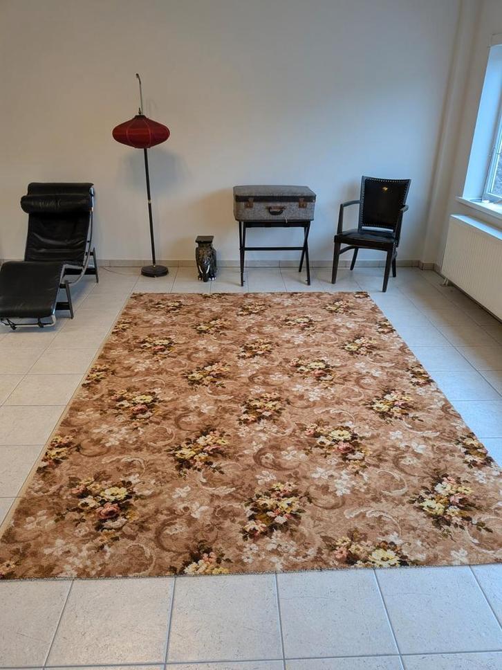 Tapis rétro vintage des années 70 — De stock ancien, neuf, Maison & Meubles, Ameublement | Tapis & Moquettes, Comme neuf, Beige