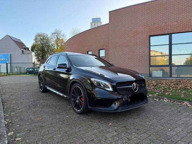 Mercedes-Benz GLA45 AMG 4MATIC - 2017 -128.000 km, Auto's, Mercedes-Benz, Particulier, GLA, Panoramadak, Benzine, Euro 6, SUV of Terreinwagen