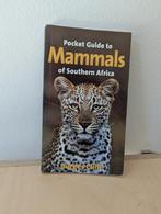 Pocket Guide go Mammals of Southern Africa, Boeken, Ophalen of Verzenden, Gelezen