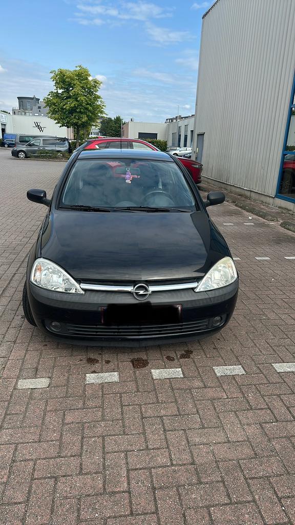 Opel corsa 1.4 benzine, Auto's, Opel, Particulier, Corsa, ABS, Airbags, Boordcomputer, Centrale vergrendeling, Dakrails, Electronic Stability Program (ESP)