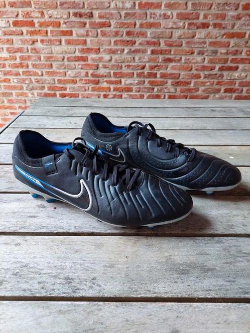Nike Tiempo Legend 10 Pro FG (zwart) maat 44,5, Sport en Fitness, Voetbal, Schoenen, Ophalen of Verzenden