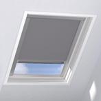 VELUX - verduisterend rolgordijn, Ophalen, Gebruikt, Rood