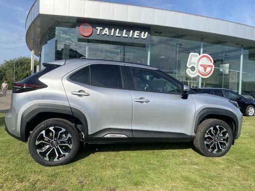 Toyota Yaris Cross STYLE - HUD, Pano Dak, stuurve, Auto's, Toyota, Bedrijf, Yaris Cross, Metaalkleur, Hybride Elektrisch/Benzine