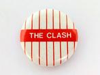 vintage The Clash speldje button, Verzamelen, Verzenden, Gebruikt, Overige onderwerpen, Button