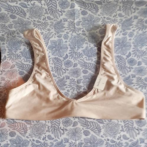 soutien gorge beige satiné neuf taille S, Kleding | Dames, Ondergoed en Lingerie, BH, Beige, Ophalen of Verzenden