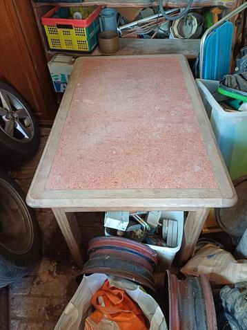 Table, Enlèvement, Comme neuf