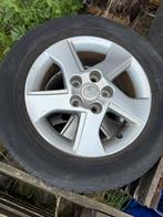 4 jantes toyota auris, Ophalen of Verzenden, Band(en)