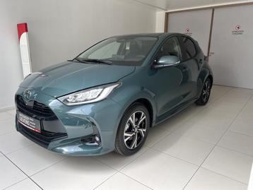 Toyota Yaris ICONIC 1.5 HYB CVT  beschikbaar voor biedingen