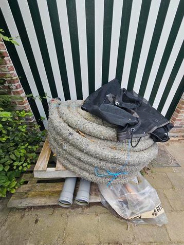 Drainage buis  beschikbaar voor biedingen