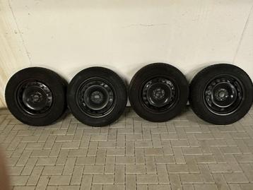 Winterset VW Tiguan II - Skoda Kodiaq - 215/65 R17 99H beschikbaar voor biedingen