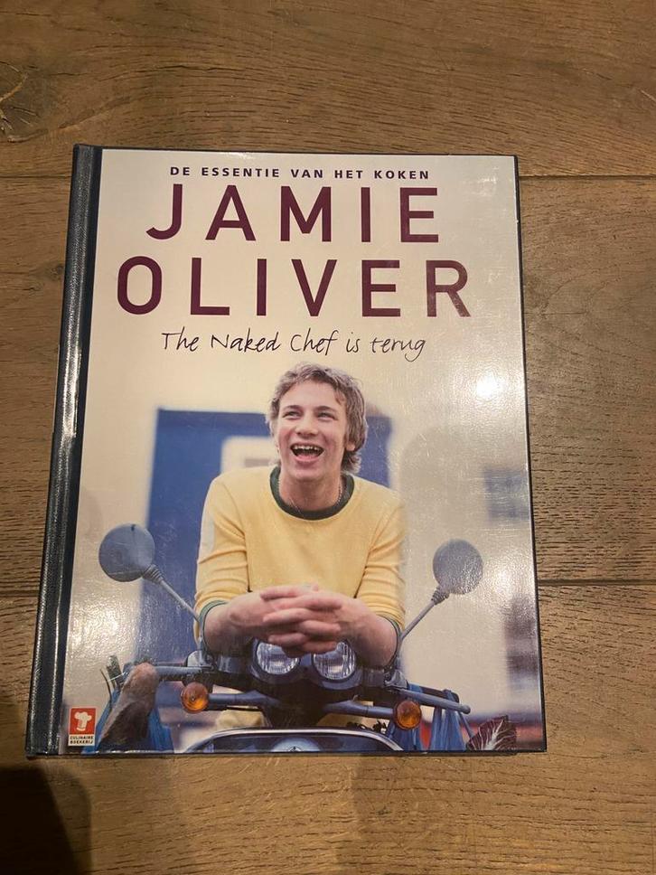Jamie Oliver - The Naked Chef is terug, Boeken, Kookboeken, Zo goed als nieuw, Ophalen of Verzenden