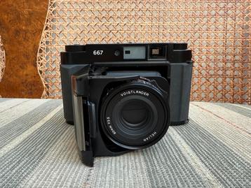 Nieuwstaat Voigtlander Bessa III 667 6x6 6x7 120 Film Camera beschikbaar voor biedingen