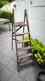 Vintage houten ladder, Ophalen