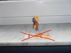 Figurine "Clown avec gourdin – K93 n 42" – KINDER/FERRERO (, Collections, Enlèvement ou Envoi, Utilisé, Numéros K