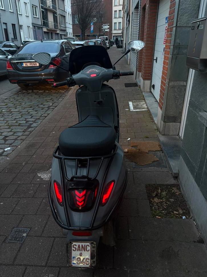 Vespa sprint 2016 4t 2v, Vélos & Vélomoteurs, Scooters | Vespa, Utilisé, Vespa S, Classe A (25 km/h), Essence, Enlèvement