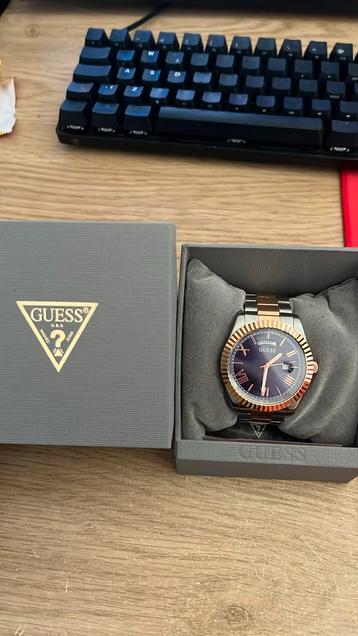 guess horloge beschikbaar voor biedingen