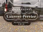 Reclame bord laurent perrier, Ophalen