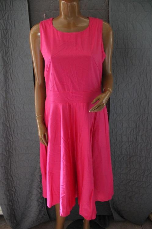 Yessica jurk met brede rok roze maat 42, Kleding | Dames, Jurken, Zo goed als nieuw, Maat 42/44 (L), Roze, Onder de knie, Ophalen of Verzenden