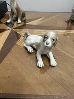 Liggende poreleinen hond NAO, Ophalen, Zo goed als nieuw