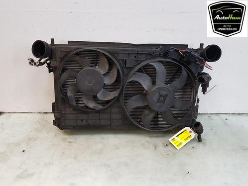 RADIATEUR COMPLEET Volkswagen Touran (1T1 / T2), Auto-onderdelen, Airco en Verwarming, Volkswagen, Gebruikt