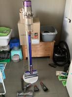 Dyson V11 stofzuiger, Elektronische apparatuur, Stofzuigers, Ophalen, Stofzuiger, Niet werkend, Minder dan 1200 watt