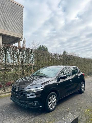 Dacia Sandero 1.0 benzine van 2021 met 20.000KM met GARANTIE disponible aux enchères