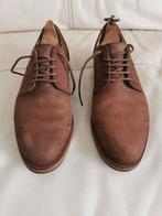 Derbies Kenzo, Enlèvement ou Envoi, Porté