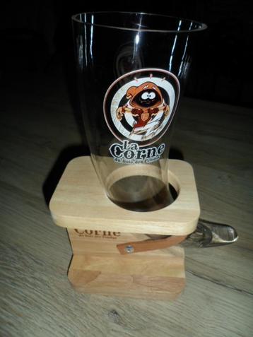 bierglas hoorn Corne beschikbaar voor biedingen