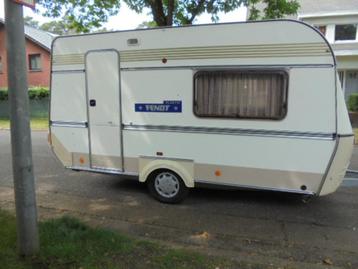 FENDT 420-in perfekte staat ,rondzit,toilet,raamrollo,tent- beschikbaar voor biedingen