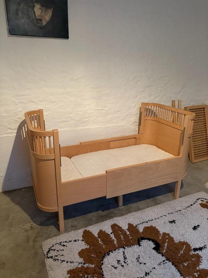 Sebra Ledikant Baby en Junior bed Oak, Kinderen en Baby's, Babywiegjes en Ledikanten, Zo goed als nieuw, Ledikant, Ophalen of Verzenden