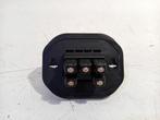SCHAKELAAR Trafic (1FL / 2FL / 3FL / 4FL) (252163605R), Gebruikt, Renault