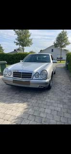 W210 220 cdi Automaat weinig km, Auto's, Automaat, Trekhaak, Particulier, Onderhoudsboekje
