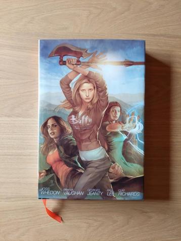 Buffy The Vampire Slayer, Season 8 Volume 1 beschikbaar voor biedingen
