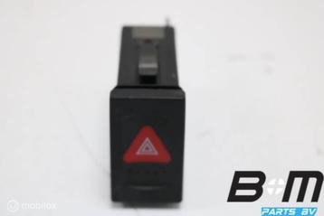 Alarmlichtschakelaar VW Passat 3B 3B0953235B beschikbaar voor biedingen