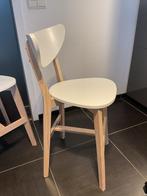 4 nieuwe houten krukken in Scandinavische stijl, Huis en Inrichting, Barkrukken, 4 krukken, Ophalen, Nieuw, Hout