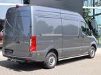 Mercedes-Benz Sprinter 317 L2H2 FACELIFT 3.5T TREKHAAK, Auto's, Bestelwagens en Lichte vracht, Automaat, Achterwielaandrijving
