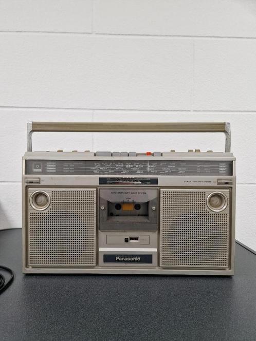 VINTAGE-Retro Panasonic Radio/Casette, Audio, Tv en Foto, Radio's, Gebruikt, Radio, Ophalen
