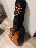 Akoestische gitaar van merk Almansa, Enlèvement, Comme neuf, Guitare classique ou espagnole, Avec valise