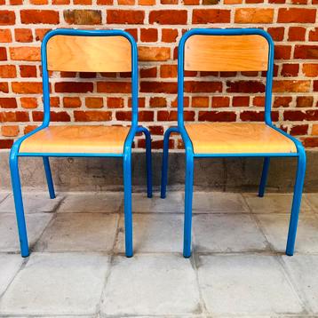 2 vintage schoolstoelen blauw metaal en triplex, Ophalen