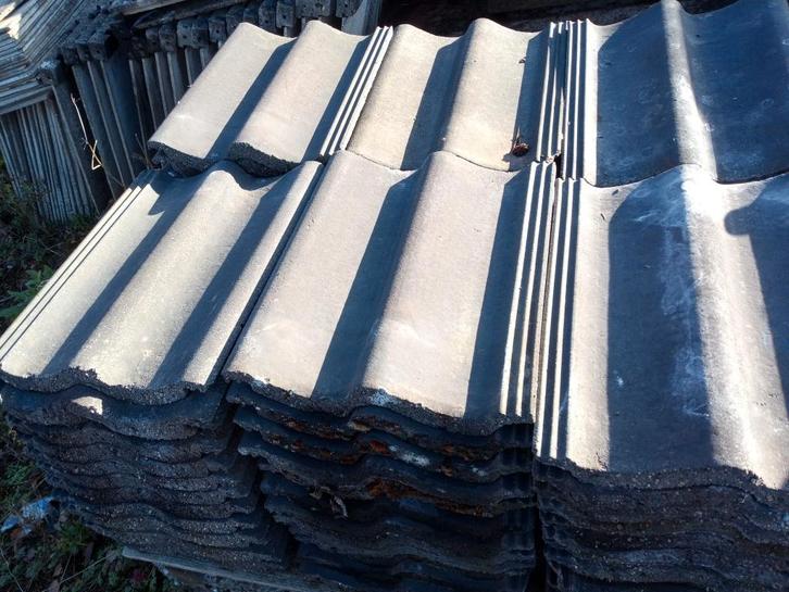 Accessoires toiture, Bricolage & Construction, Tuiles & Revêtements de toit, Utilisé, Tuiles, Enlèvement