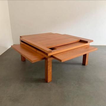 Bernard Vuarnesson salontafel beschikbaar voor biedingen