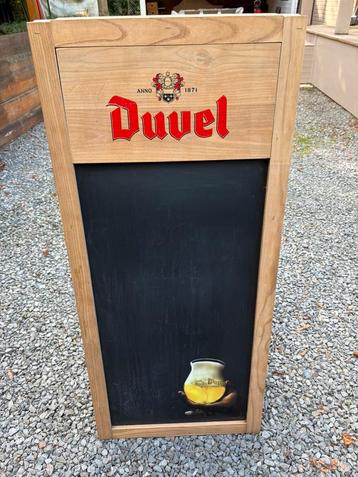 Duvel bord beschikbaar voor biedingen