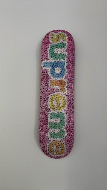 Supreme skateboard beschikbaar voor biedingen