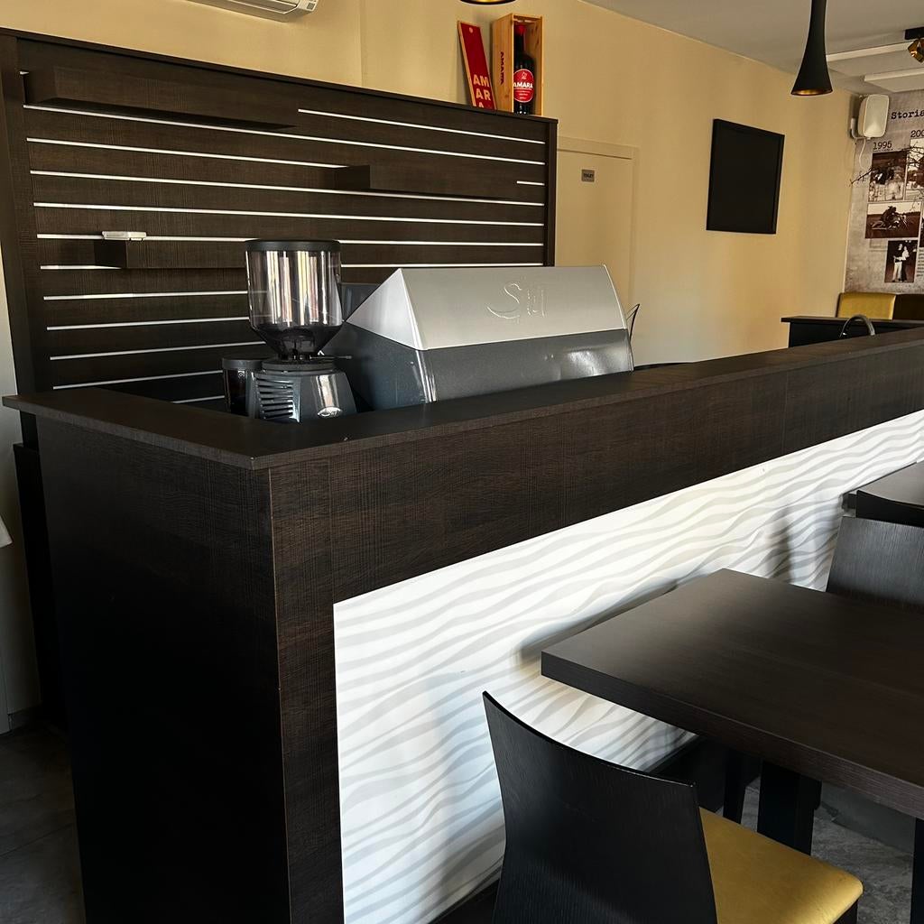 Horeca toog met verlichting en drank koeling, Ophalen, Gebruikt