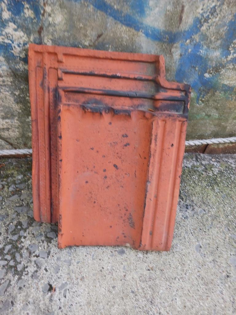 Dakpannen, Doe-het-zelf en Bouw, Ophalen, Steen of Klei, Zo goed als nieuw, Dakpannen