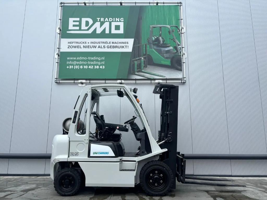 UniCarriers 2.5 Heftruck (année de construction 2014), 2000 à 3000 kg, LPG, Chariot élévateur, Unicarriers